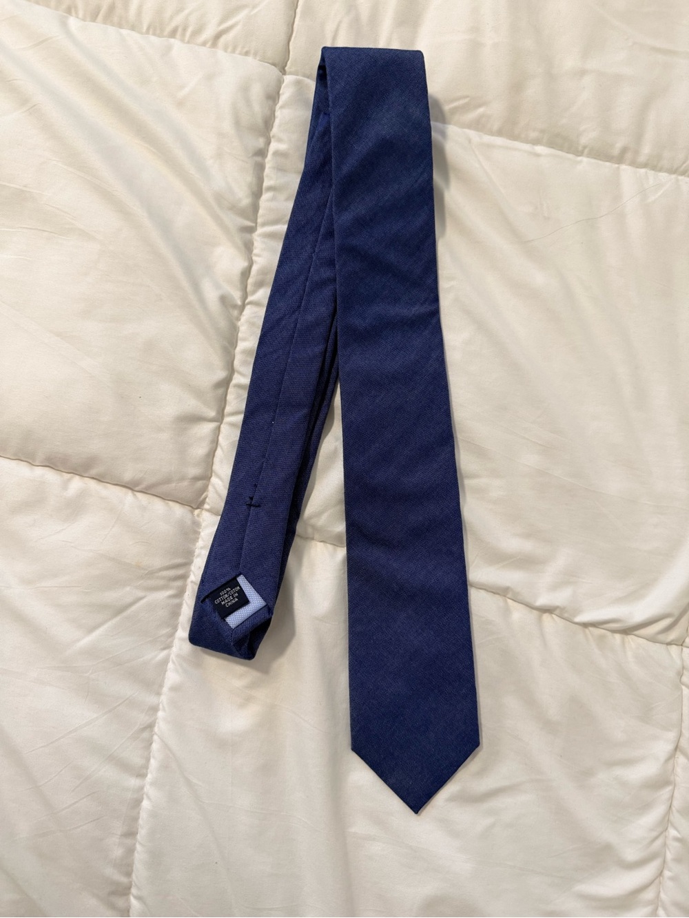 Tommy Hilfiger Men’s Necktie Classic Solid Navy Blue 100% Cotton Designer Tie